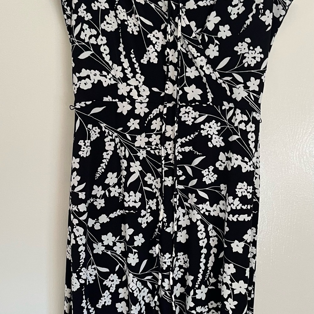 London Times Monochrome Floral Dress